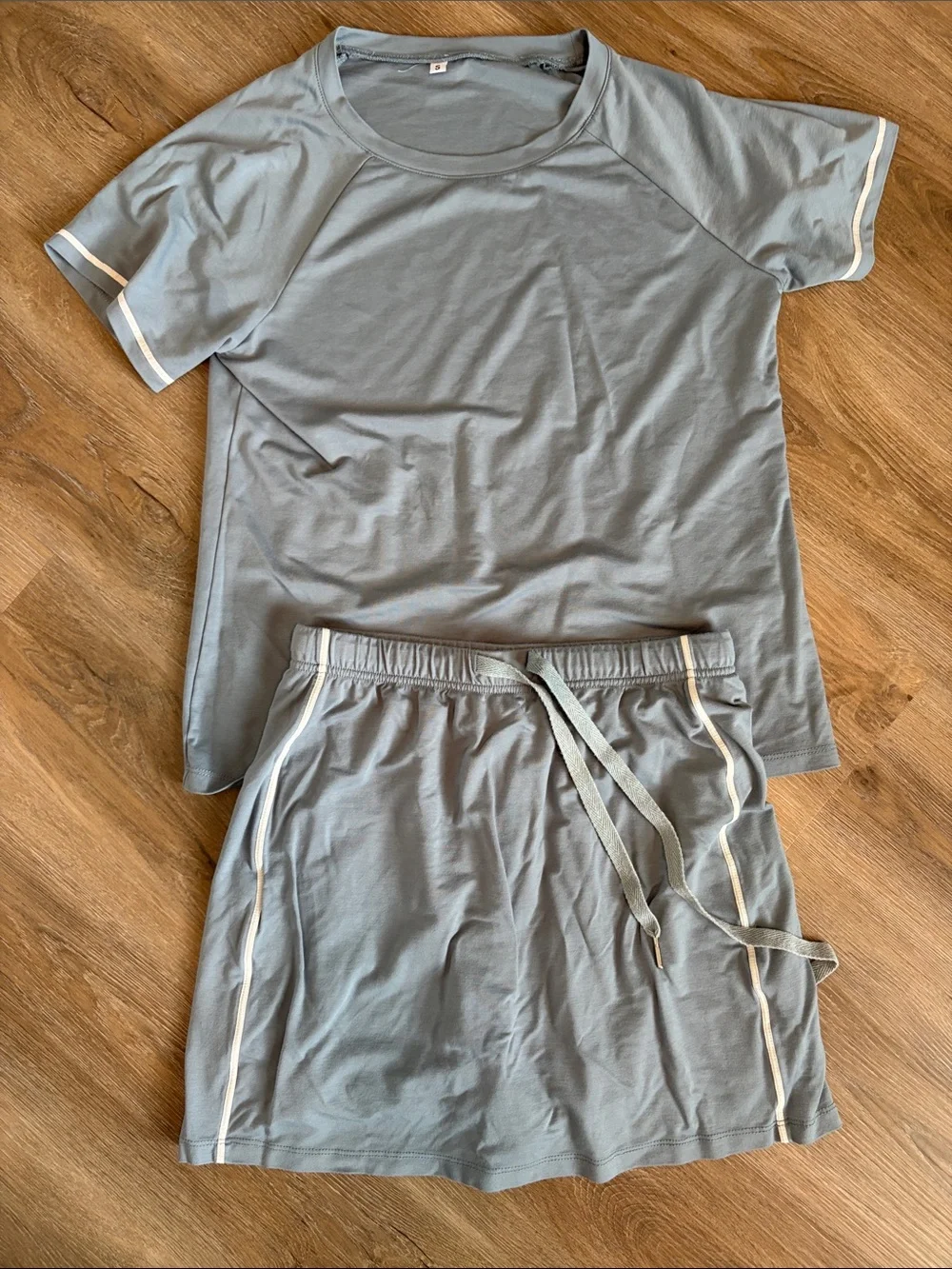 Women’s Athletic Skirt with Matching Too